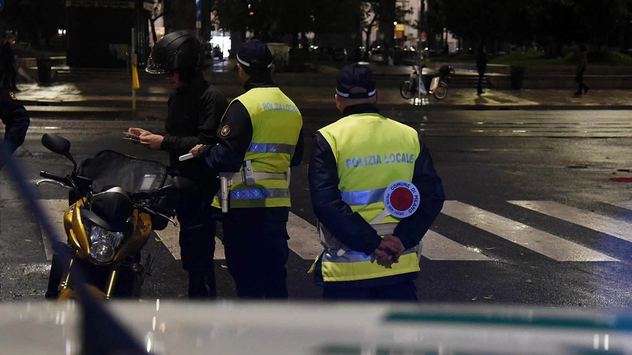 Terzo turno della Polizia locale e convenzione con l’Associazione nazionale carabinieri (Anc) di Bresso per il servizio volontario "di... Terzo turno della Polizia locale e convenzione con l’Associazione nazionale carabinieri (Anc) di Bresso per il servizio volontario "di...