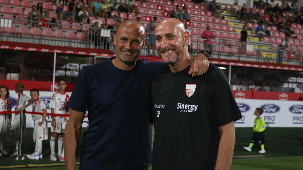 Nell’anticipo di B i virgiliani si affidano all’effetto Martelli per battere il Pescara. Domani il Monza a Bari. Bianco: "Grande settimana alle spalle. Niente paura". Nell’anticipo di B i virgiliani si affidano all’effetto Martelli per battere il Pescara. Domani il Monza a Bari. Bianco: "Grande settimana alle spalle. Niente paura".