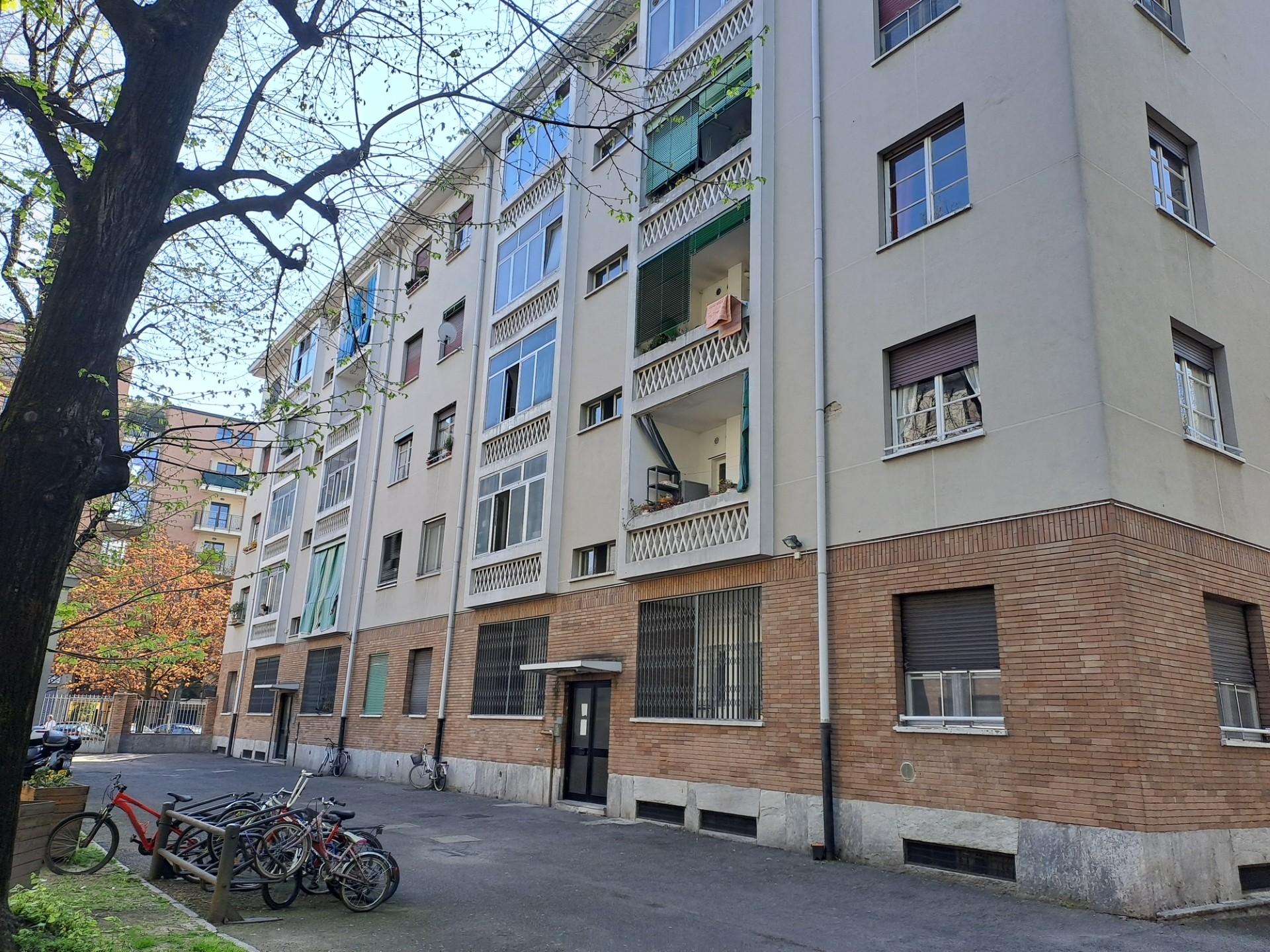 ascensori aree esterne ed efficienza energetica al via la riqualificazione delle case popolari di via sant erlembaldo