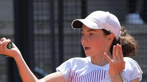 Il Torneo Città di Crema vede Tranciuc e Esposito avanzare. Oggi in campo le teste di serie femminili, tra cui Ayaka Iwasa. Il Torneo Città di Crema vede Tranciuc e Esposito avanzare. Oggi in campo le teste di serie femminili, tra cui Ayaka Iwasa.