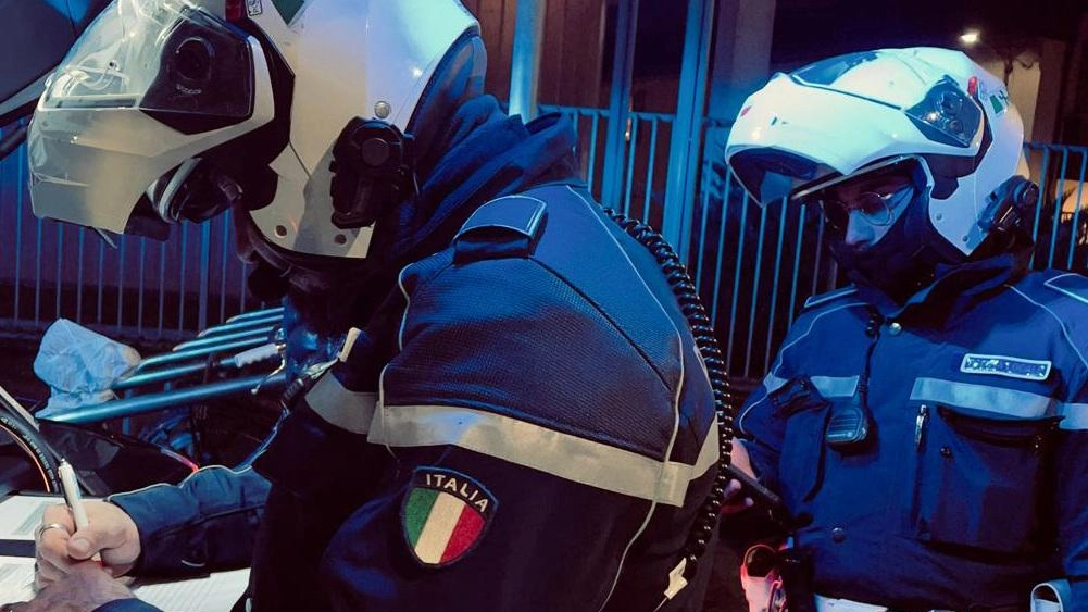 Il cinquantunenne siriano è stato fermato ieri mattina da due vigili motociclisti