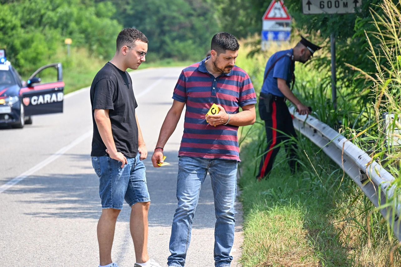 I rilievi nella zona dove venne investito Fabio Ravasio