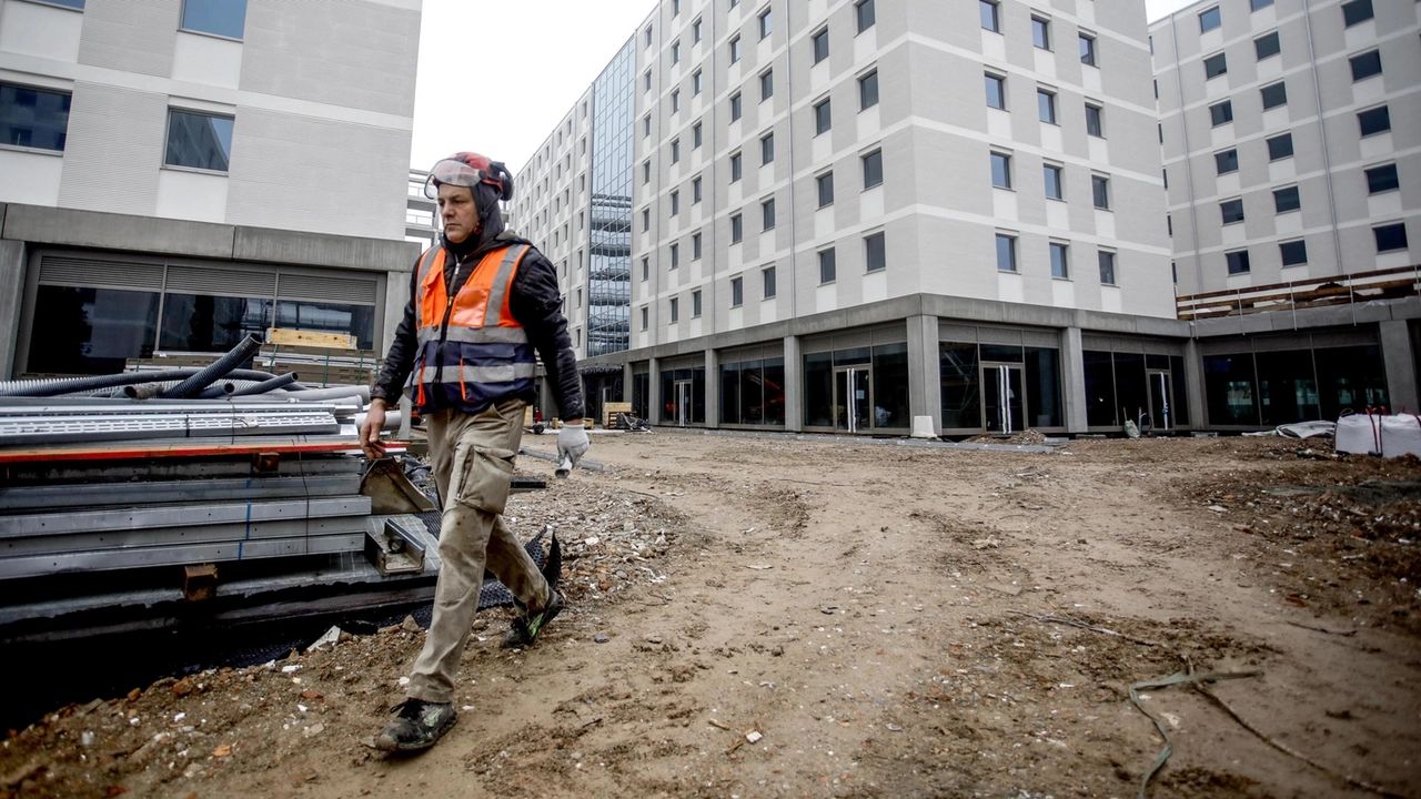 Il cantiere del villaggio olimpico Milano-Cortina 2026 presso l’ex scalo di Porta Romana a Milano