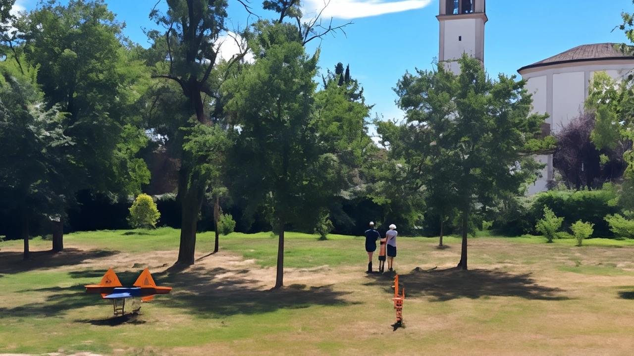Il parco di Villa Trecchi, splendida residenza estiva dei nobili cremonesi, all’interno del quale dovrebbe essere realizzata una palestra Il parco di Villa Trecchi, splendida residenza estiva dei nobili cremonesi, all’interno del quale dovrebbe essere realizzata una palestra