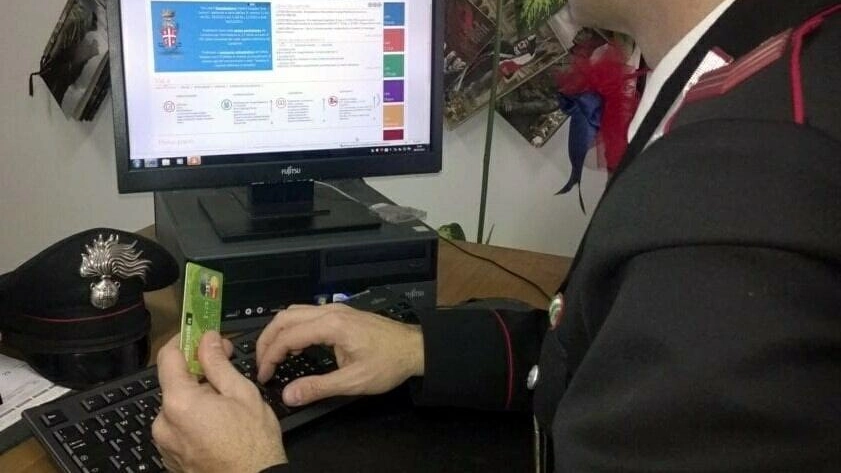 Le truffe online sono frequenti e avvengono anche tramite contatti via social