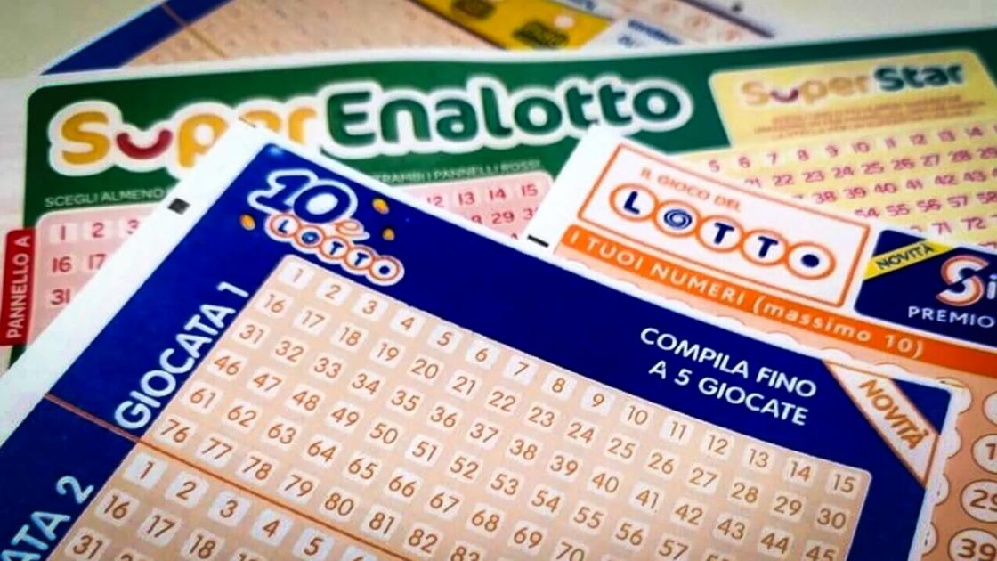 Jackpot in Lombardia, vincite per 100mila euro al Lotto e al 10eLotto: dove hanno giocato i fortunati