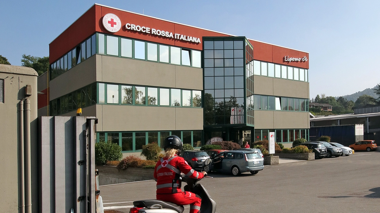La sede di via Oltrecolle è stata acquistata dalla Croce Rossa nazionale per 2,3 milioni La sede di via Oltrecolle è stata acquistata dalla Croce Rossa nazionale per 2,3 milioni