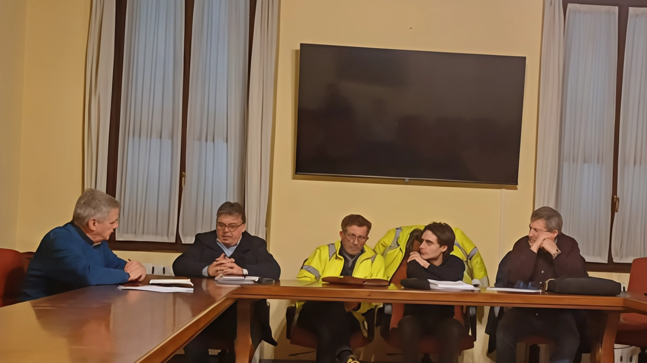 Dopo cinque anni di attese e proteste, "Autostrade per l’Italia ripristinerà le barriere fono assorbenti sulla tratta A1". Lo ha... Dopo cinque anni di attese e proteste, "Autostrade per l’Italia ripristinerà le barriere fono assorbenti sulla tratta A1". Lo ha...