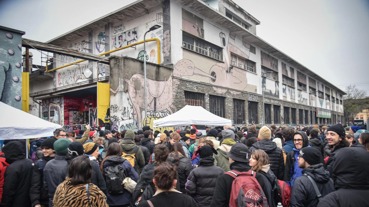 Una delle passate giornate di mobilitazione antisfratto del Leoncavallo Una delle passate giornate di mobilitazione antisfratto del Leoncavallo