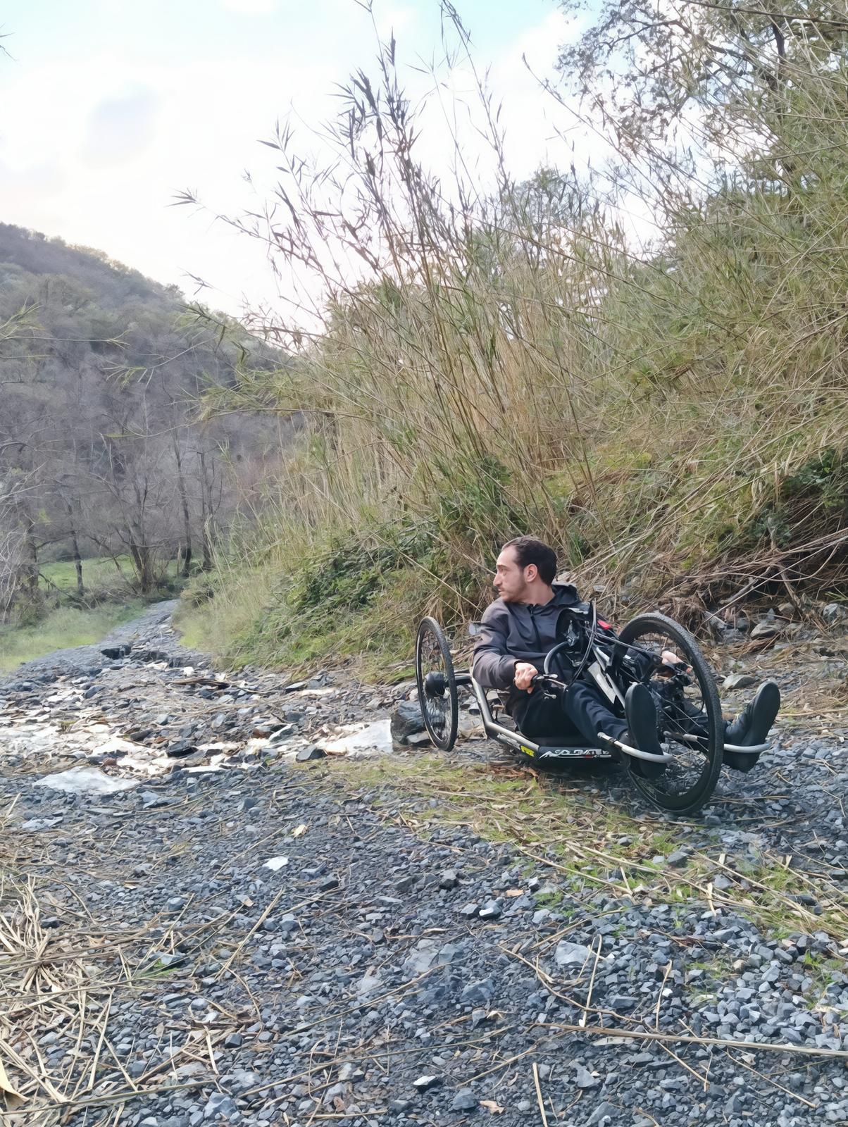Il viaggio di Salvatore Cristiano: "Io, il “Brigante“ in handbike: supero i limiti miei e della mia terra" Il viaggio di Salvatore Cristiano: "Io, il “Brigante“ in handbike: supero i limiti miei e della mia terra"