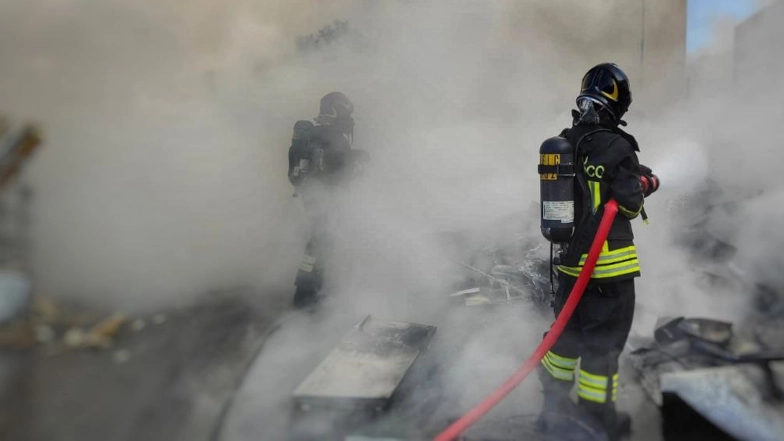 Vigili del fuoco in azione