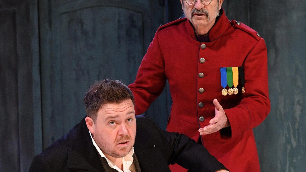 Daniele Marmi e Rocco Papaleo sono i protagonisti de “L’Ispettore Generale“