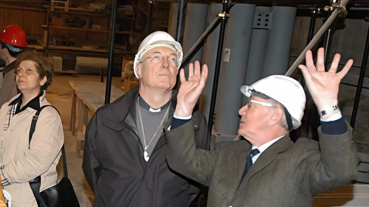Domani a Pavia si terrà una giornata in memoria di Giorgio Macchi, ingegnere e scienziato, fondatore della Scuola di ingegneria strutturale pavese. Sarà intitolato a lui il laboratorio prove materiali e strutture dell'Università. Domani a Pavia si terrà una giornata in memoria di Giorgio Macchi, ingegnere e scienziato, fondatore della Scuola di ingegneria strutturale pavese. Sarà intitolato a lui il laboratorio prove materiali e strutture dell'Università.