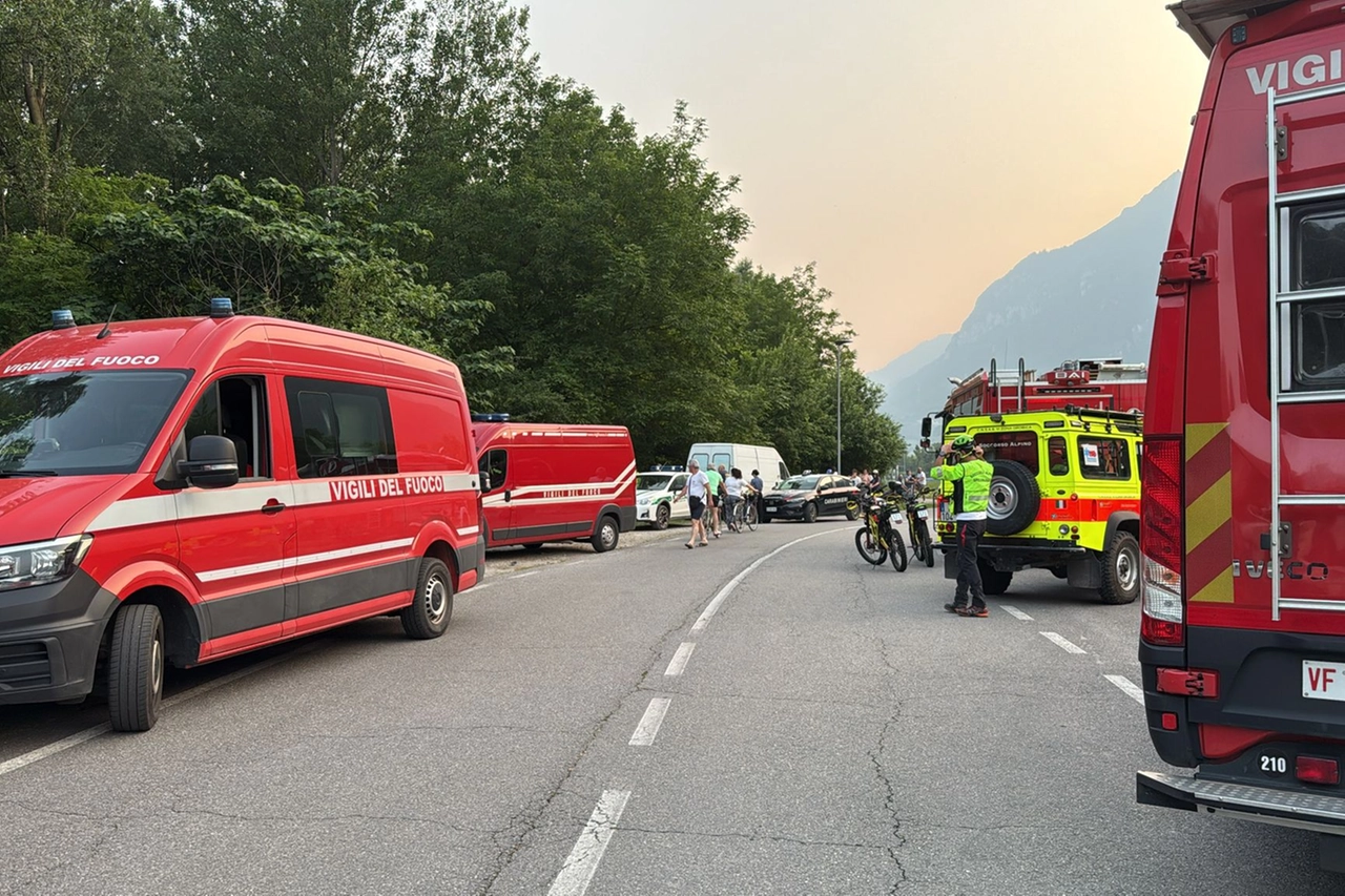 I soccorsi sul posto dopo l'allarme
