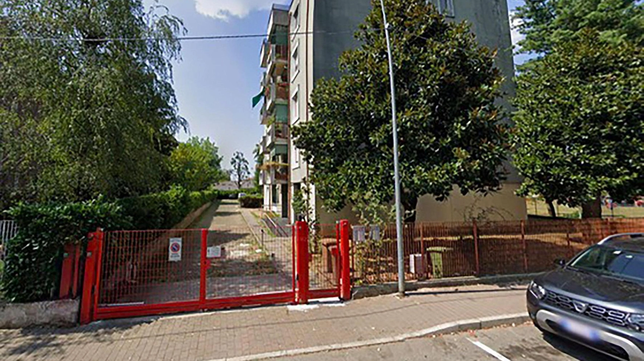 Pregnana, dopo l’appello degli inquilini il sopralluogo di Bosani nei palazzi