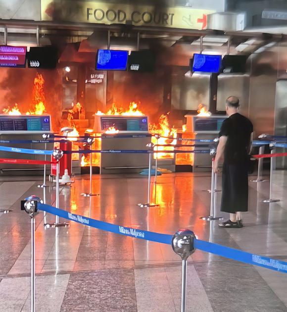 Creò il panico a Malpensa. Patteggia 2 anni e 10 mesi Creò il panico a Malpensa. Patteggia 2 anni e 10 mesi