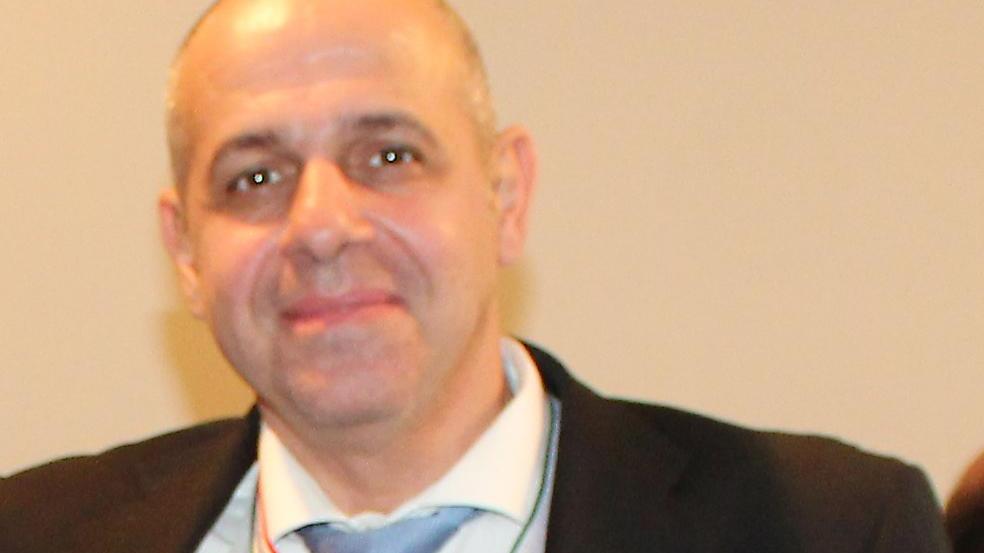 detenuto psichiatrico aggredisce la guardia rivedere le carceri 