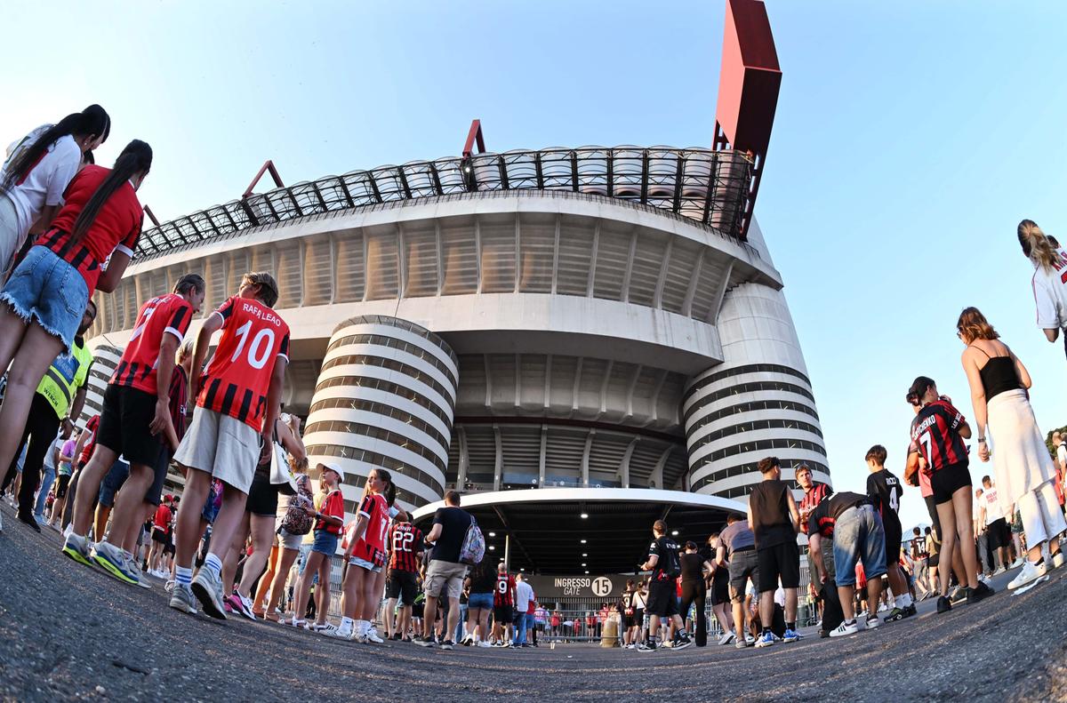 Milan Como in Australia? Il Codacons si muove a tutela degli abbonati rossoneri Milan Como in Australia? Il Codacons si muove a tutela degli abbonati rossoneri