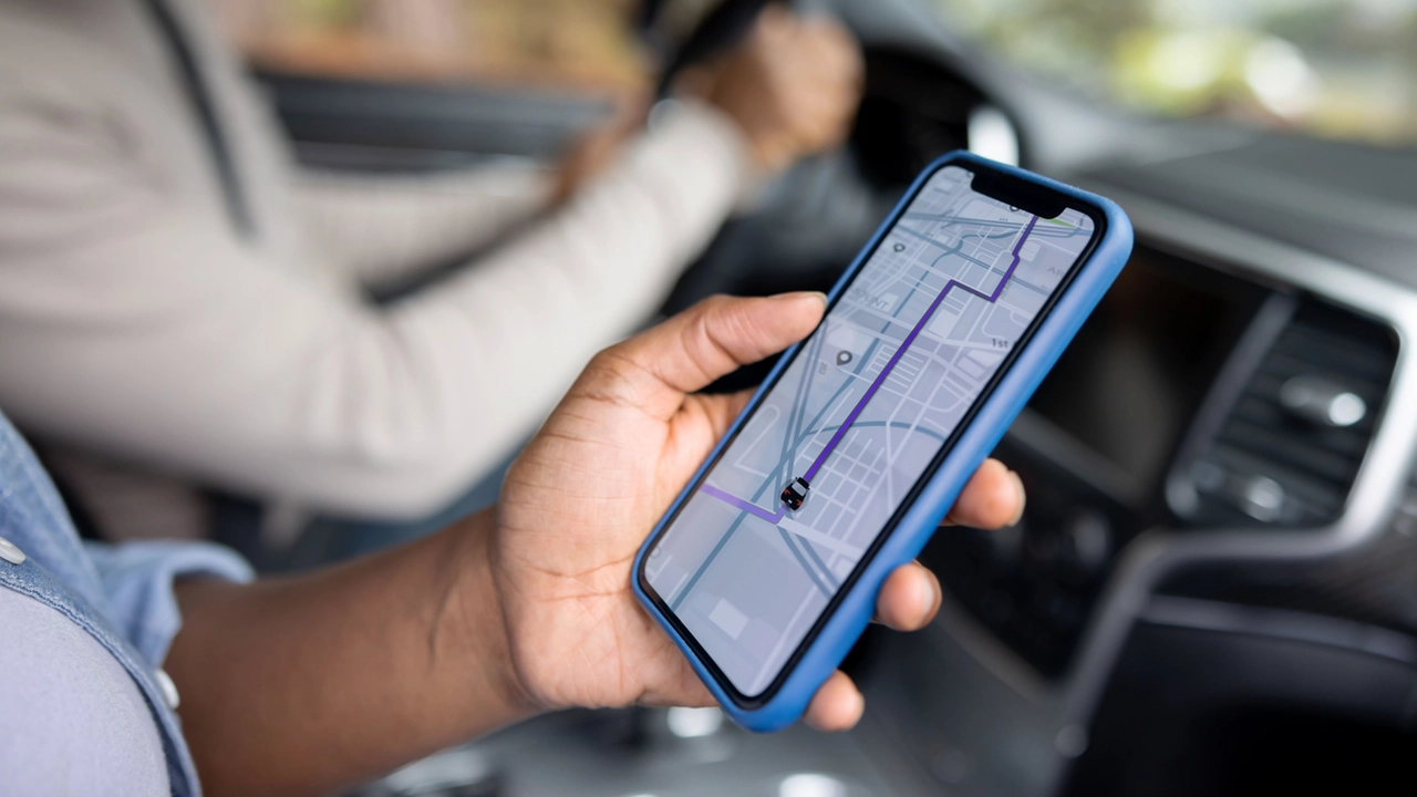 L'uomo ha finto di accettare il ricatto della ladra per riavere lo smartphone della figlia L'uomo ha finto di accettare il ricatto della ladra per riavere lo smartphone della figlia