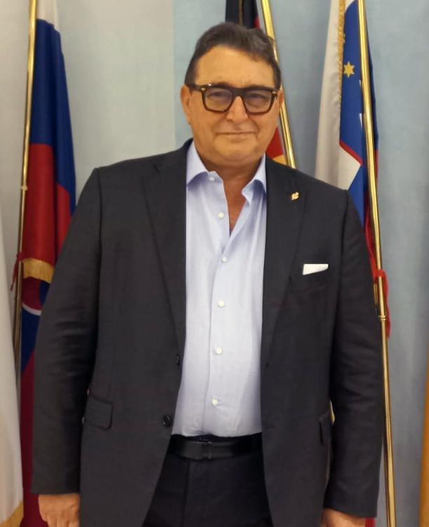 "Ratti alimentati dai cittadini. Stop ai bocconi agli animali" "Ratti alimentati dai cittadini. Stop ai bocconi agli animali"