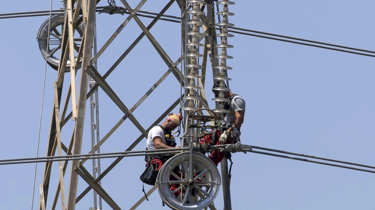 Gme, prezzo medio elettricità a 107,94 euro al MWh