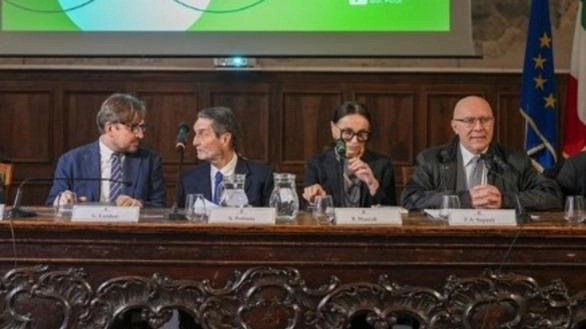 A Crema la quarta tappa del tour “Lombardia Protagonista. Qui puoi“, con un focus sul distretto cosmetico del territorio. In... A Crema la quarta tappa del tour “Lombardia Protagonista. Qui puoi“, con un focus sul distretto cosmetico del territorio. In...
