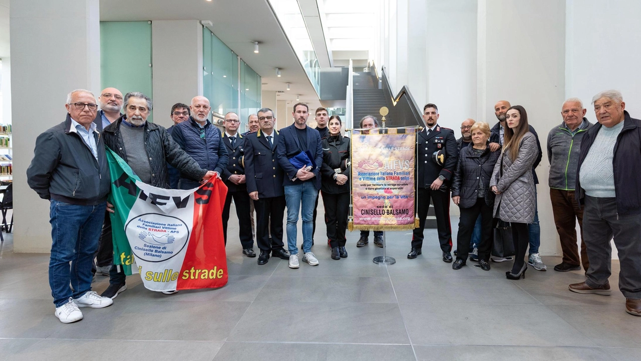 Da oggi al centro culturale Il Pertini ha trovato casa lo storico gonfalone dell’associazione italiana Familiari vittime della strada di...