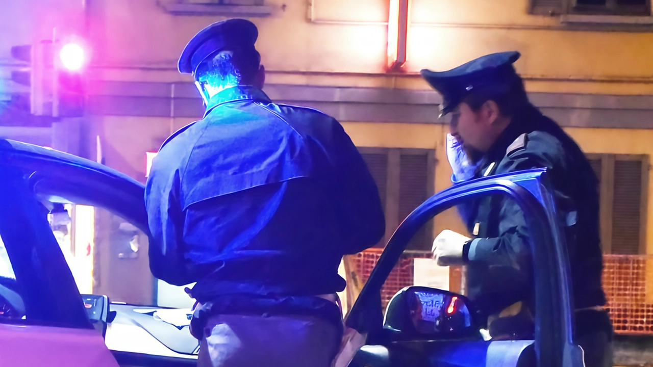La maxi-operazione antidroga “Icaro“ della Dda di Brescia: nel mirino la cellula albanese . La maxi-operazione antidroga “Icaro“ della Dda di Brescia: nel mirino la cellula albanese .