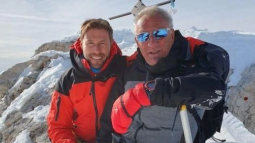 VALDIDENTRO (Sondrio) Massimiliano Ossini e Lino Zani incantano la Valdidentro. Una sala gremita ed entusiasta non ha risparmiato applausi ed apprezzamenti...
