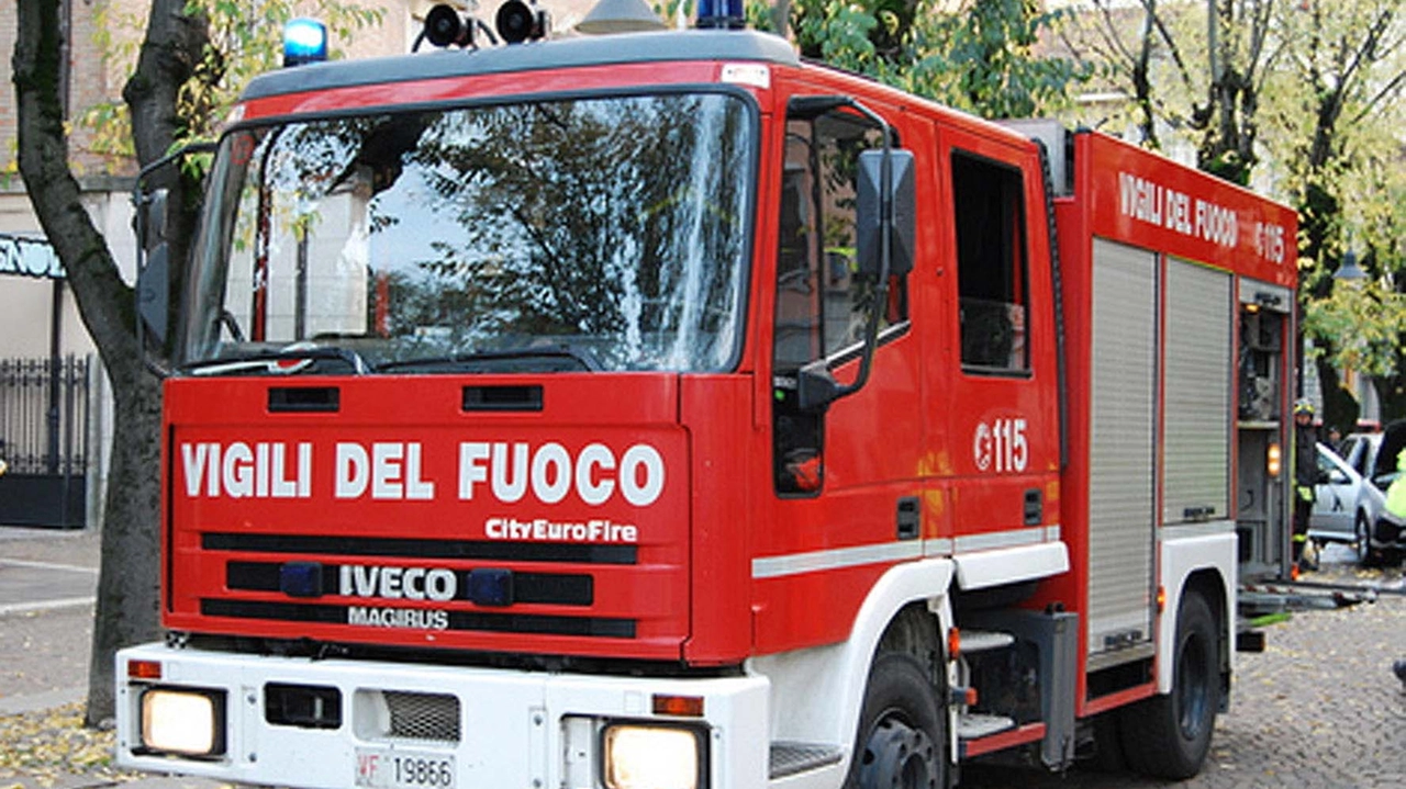 In azione a Nerviano i Vigili del fuoco In azione a Nerviano i Vigili del fuoco