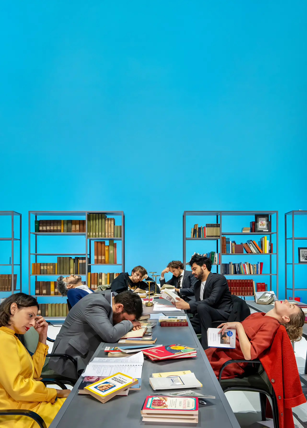Al Parenti un’ode alle biblioteche. E ai “Tipi umani seduti al chiuso“