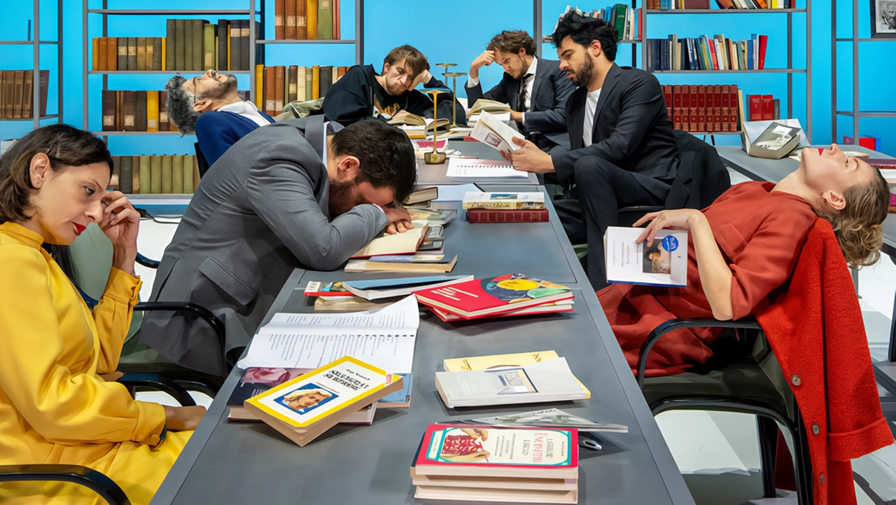 Uno spazio consacrato: al silenzio, allo studio, alla contemplazione. Magari anche a far colpo su quella ragazza della sezione...