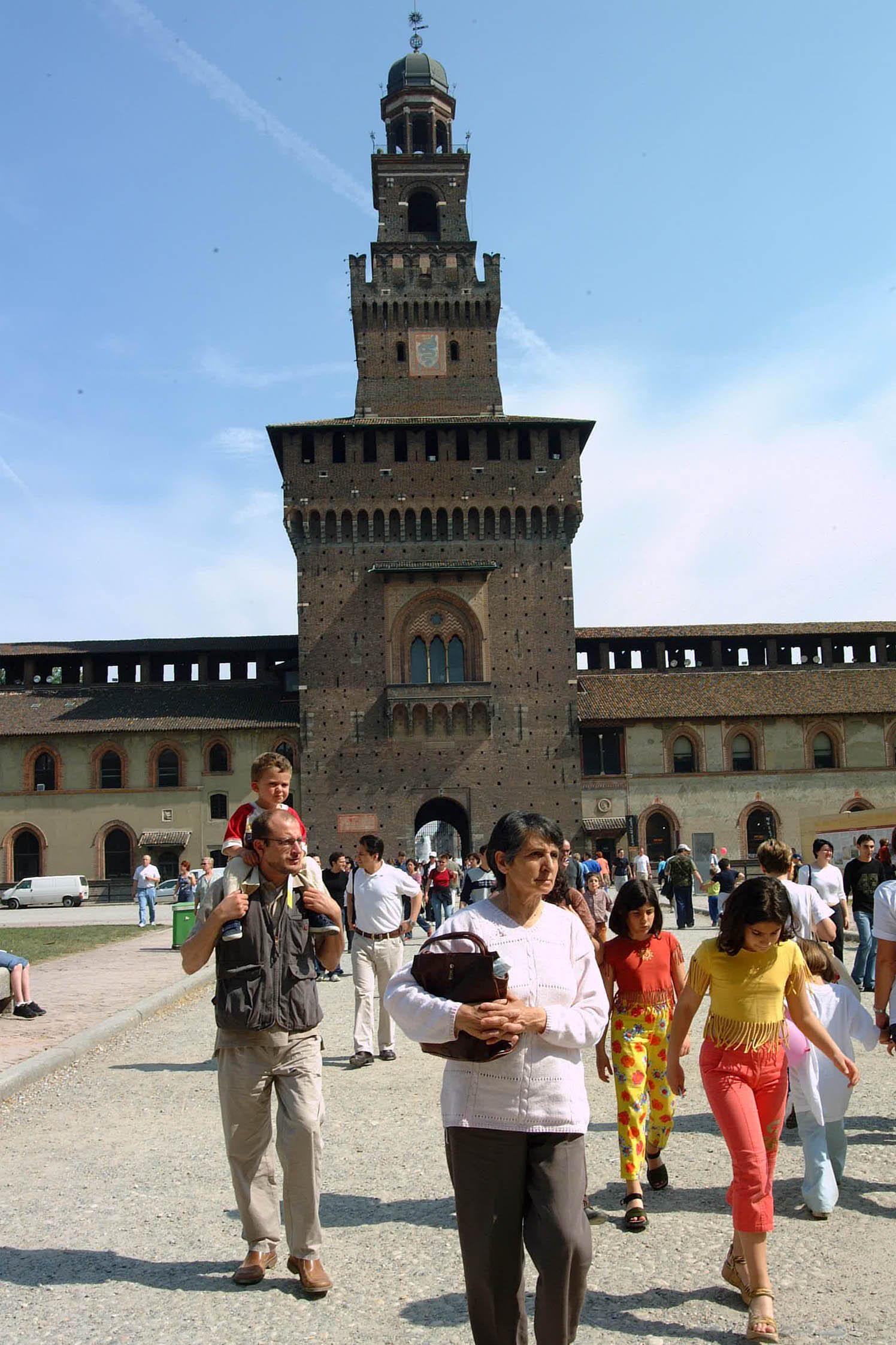rincari in vista per i musei civici di milano l ipotesi allo studio gli ingressi negli spazi del castello potrebbero passare da 5 a 8 euro da Ilgiorno.it rincari in vista per i musei civici di milano l ipotesi allo studio gli ingressi negli spazi del castello potrebbero passare da 5 a 8 euro