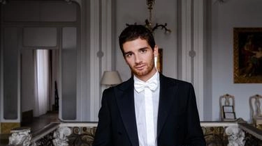 Il Teatro Sociale di Como inaugura la Stagione Concertistica 2024/25 sabato 19 ottobre alle 20.30 con la Nona Sinfonia di... Il Teatro Sociale di Como inaugura la Stagione Concertistica 2024/25 sabato 19 ottobre alle 20.30 con la Nona Sinfonia di...