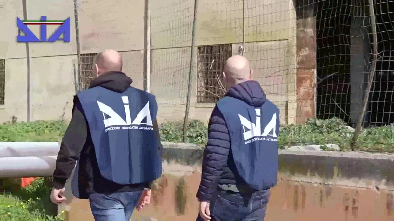 L’operazione è stata condotta dagli uomini della Direzione investigativa antimafia L’operazione è stata condotta dagli uomini della Direzione investigativa antimafia