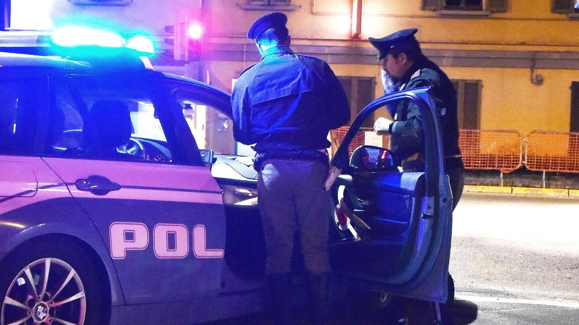 Due giovani albanesi arrestati a Laglio per spaccio di cocaina nella provincia di Como. Operazione della Squadra Mobile che ha portato al sequestro di 70 grammi di stupefacente.
