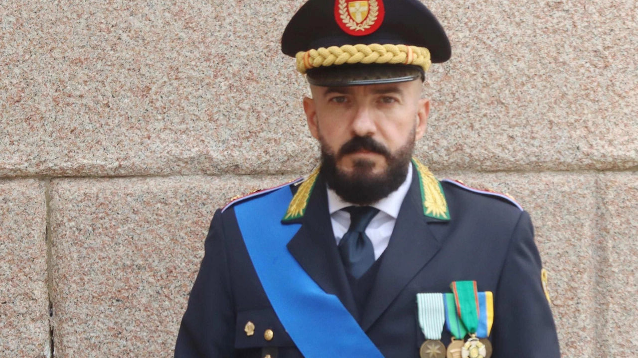 Il comandante della Polizia Locale, Gianluca Mirabelli, 47 anni