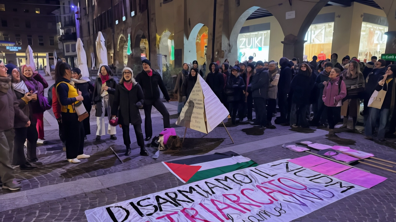 Un momento della manifestazione organizzata nel tardo pomeriggio di ieri a Pavia Un momento della manifestazione organizzata nel tardo pomeriggio di ieri a Pavia