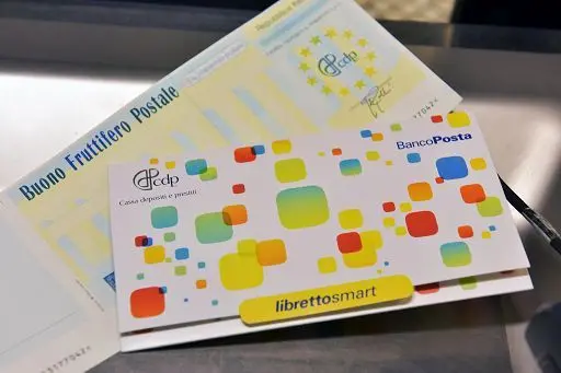 Poste Italiane condannata: i buoni fruttiferi (da 15mila euro) sono scaduti ma vanno rimborsati. Ecco perché