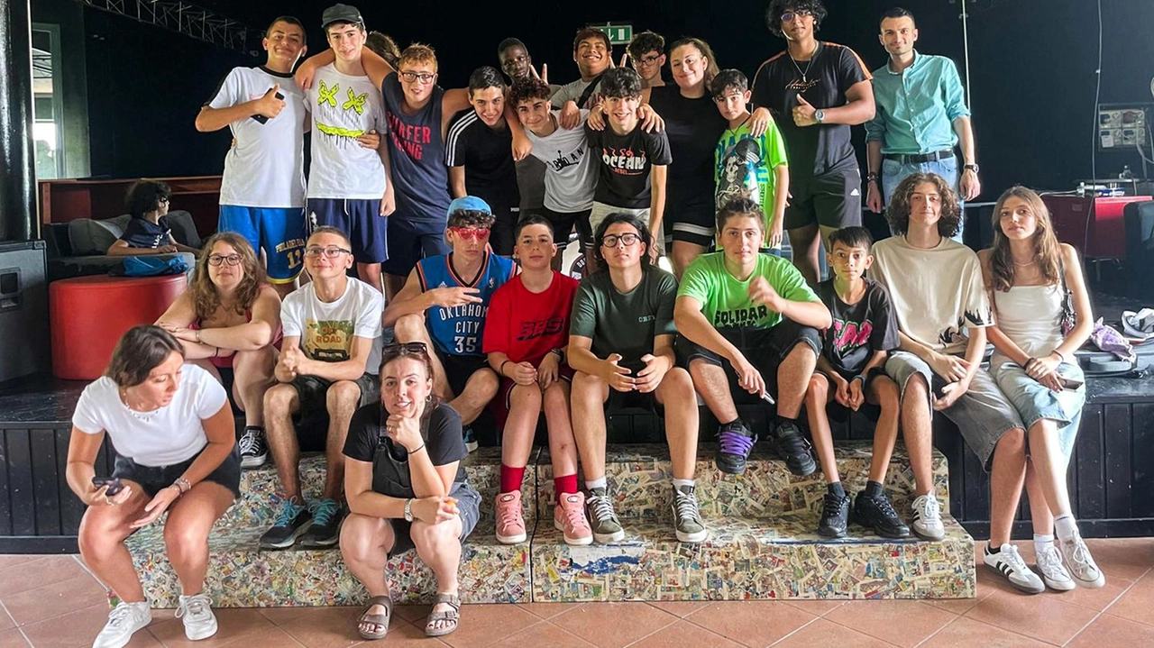 Il Comune di Cassano d'Adda ha concluso con successo il Summer Camp 2024, promuovendo l'attiva partecipazione dei giovani attraverso laboratori e attività di volontariato, con l'obiettivo di coinvolgerli nella vita della città. Il Comune di Cassano d'Adda ha concluso con successo il Summer Camp 2024, promuovendo l'attiva partecipazione dei giovani attraverso laboratori e attività di volontariato, con l'obiettivo di coinvolgerli nella vita della città.