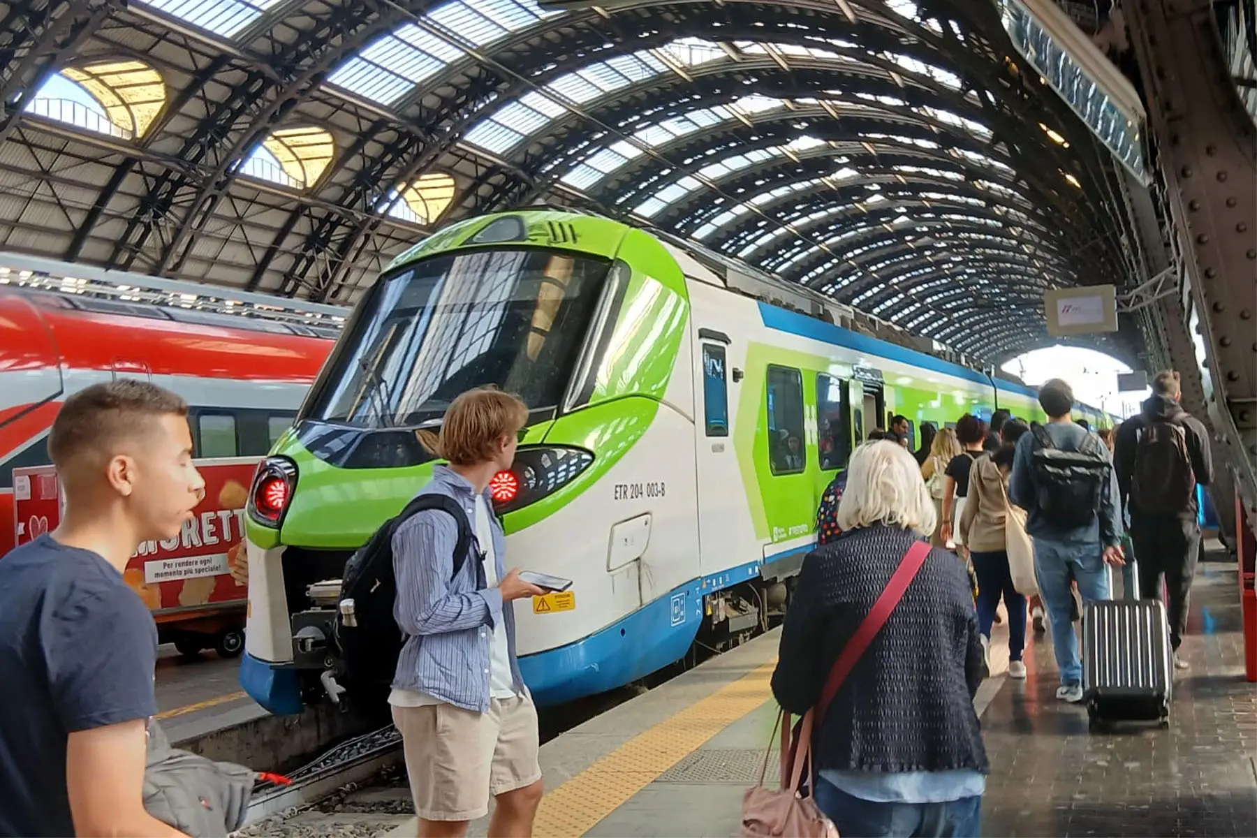 Nuovi treni Milano-Genova e Pavia-Alessandria: capolinea differenziati, nuove fermate, frequenza oraria