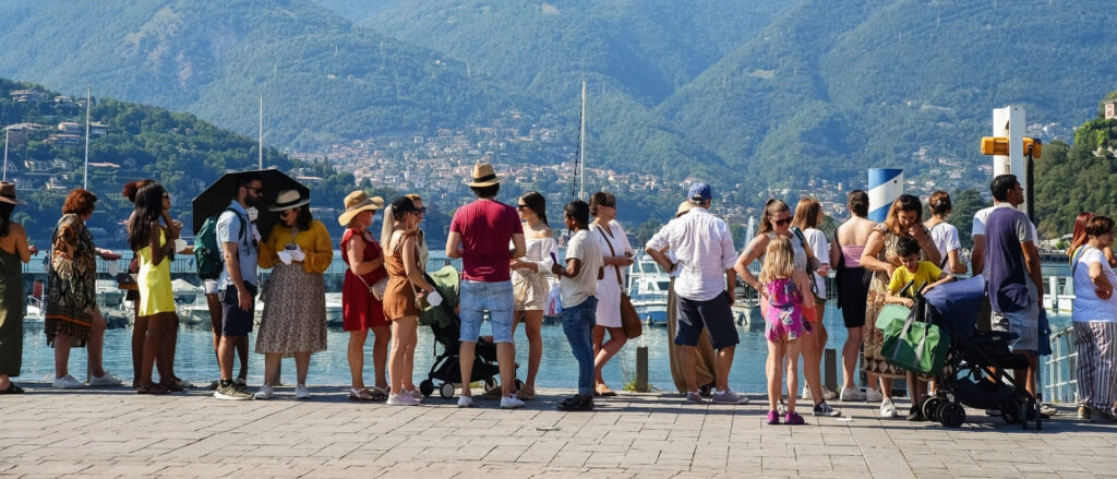 Como dichiara guerra ai “buttadentro” e alla giungla turistica che assedia la città