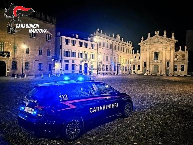 Molestie e minacce di morte: un 30enne arrestato nel Mantovano. Tre mesi fa aveva aggredito la madre Molestie e minacce di morte: un 30enne arrestato nel Mantovano. Tre mesi fa aveva aggredito la madre