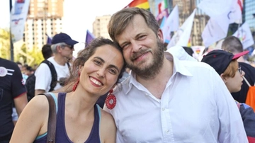 Rissa sfiorata in Regione: chi è Pierfrancesco Majorino. La politica fin dal liceo, il Comune e l’elezione a Strasburgo