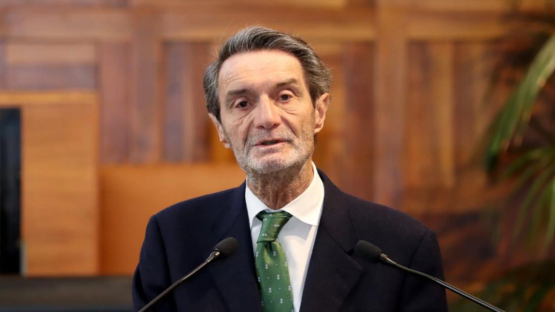 lascia maggioranza consiglieri commissario