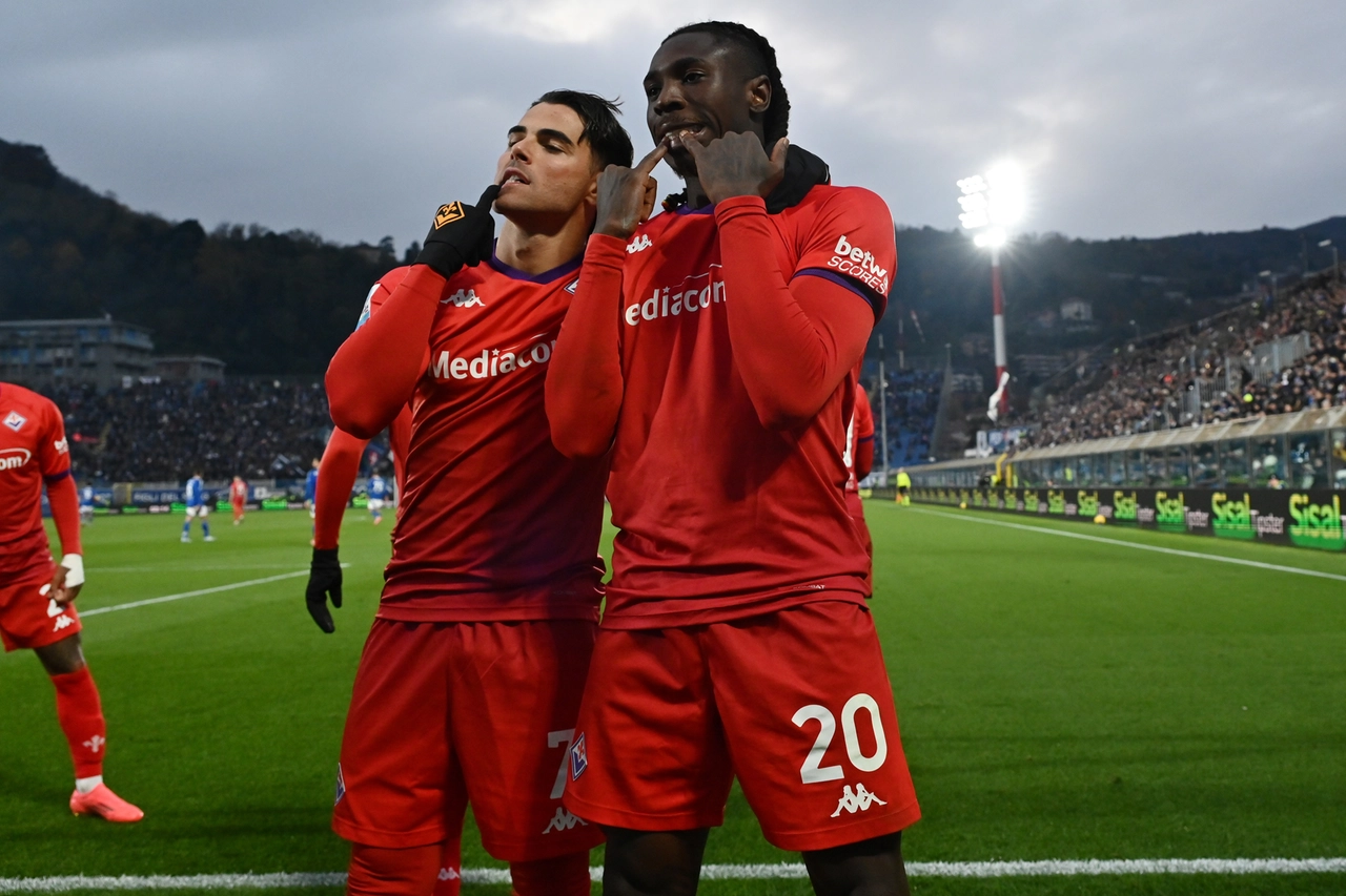 L'esultanza di Riccardo Sottil e Moise Kean dopo il gol del 2 a 0 contro il Como