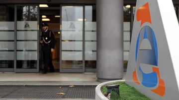 Fisco, tasse non pagate: fino a 120 rate per mettersi in regola. Debiti cancellati dopo 5 anni