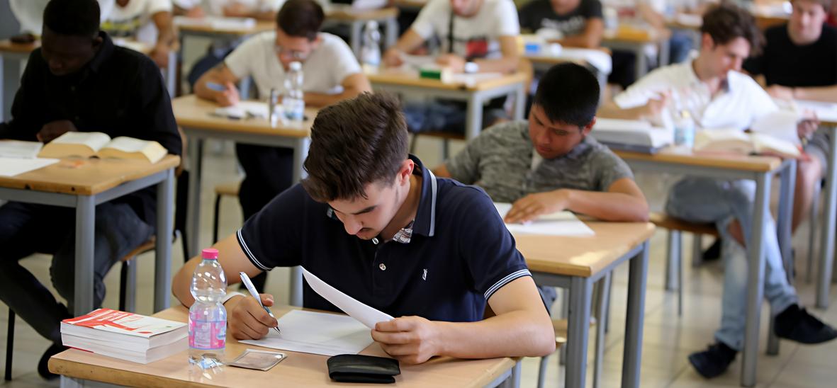 la maturità si avvicina studenti all ultimo passo tra ansie e voglia di futuro