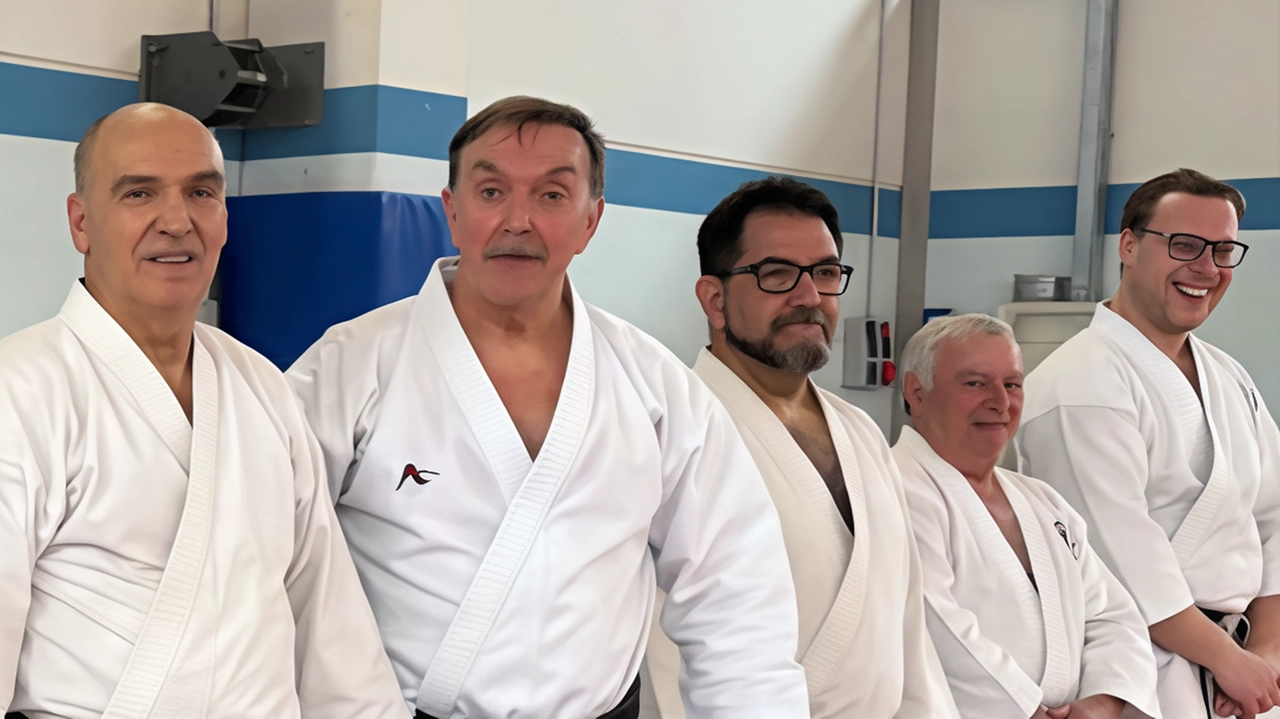 Grande successo per la due giorni di arti marziali al Palarile organizzata dalla Asd Shoshin Shitoru Karatedo di Buccinasco.... Grande successo per la due giorni di arti marziali al Palarile organizzata dalla Asd Shoshin Shitoru Karatedo di Buccinasco....