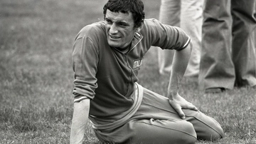 Gigi Riva, l’omaggio della sua Leggiuno: statua, documentario e intitolazione del campo sportivo